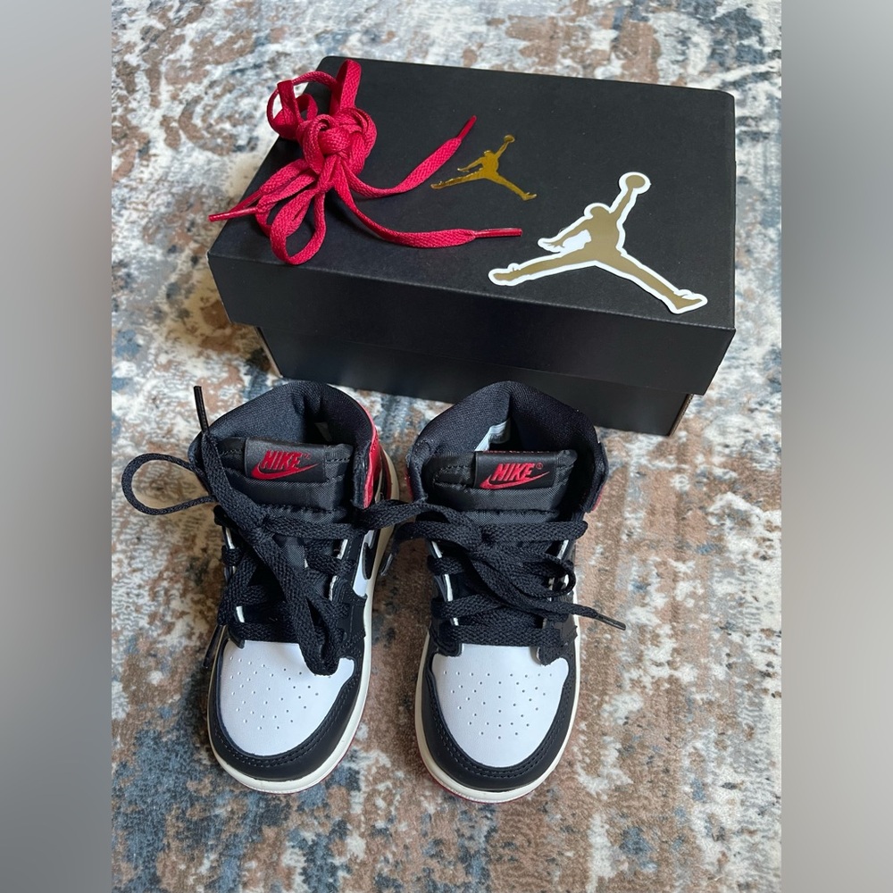 NIB Nike Jordan Retro High OH (TD) White/Blk-Varsity Red-Sail Sz. 7C FD1413-106